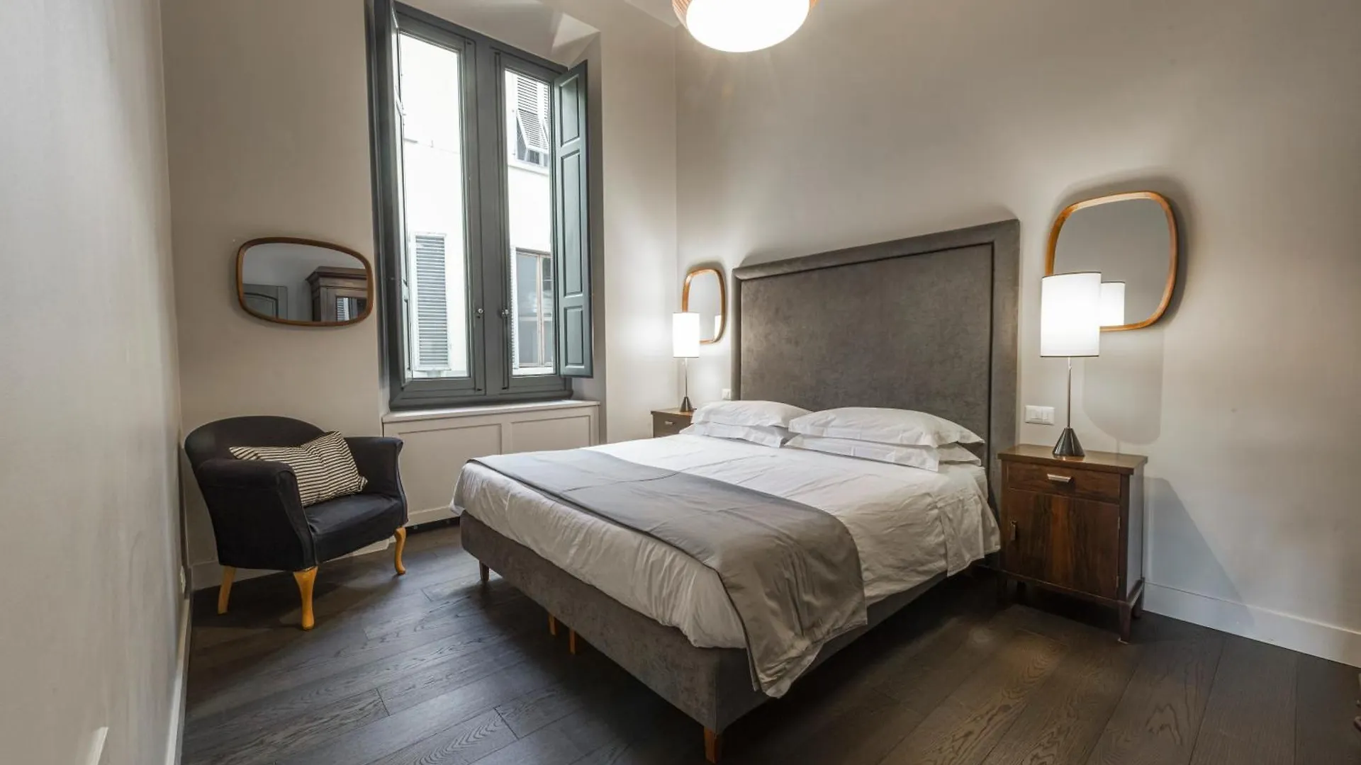 Luxury River View Apartment By Mmega Florence